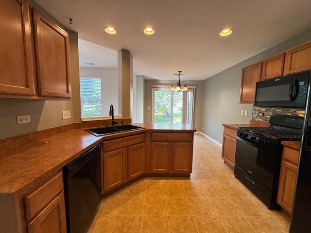 1399 Crimson Lane A, Yorkville, IL 60560