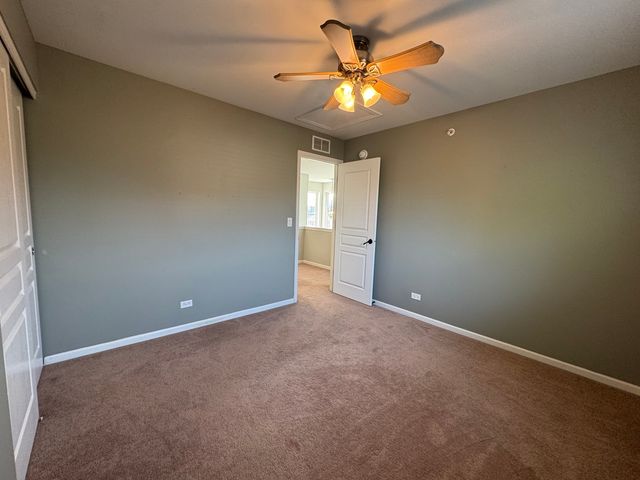 1399 Crimson Lane A, Yorkville, IL 60560