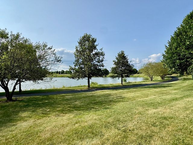 1399 Crimson Lane A, Yorkville, IL 60560