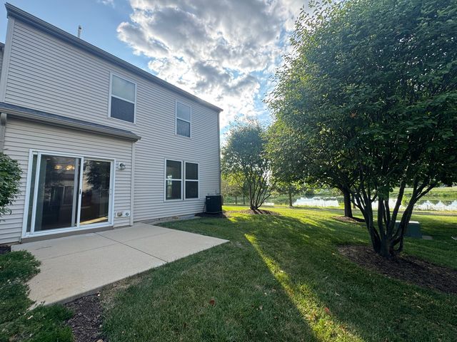 1399 Crimson Lane A, Yorkville, IL 60560
