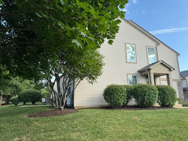 1399 Crimson Lane A, Yorkville, IL 60560