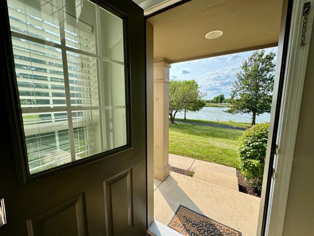 1399 Crimson Lane A, Yorkville, IL 60560