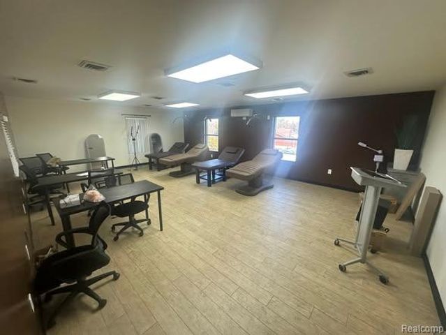 24350 Joy Road 8, Redford Charter Township, MI 48239