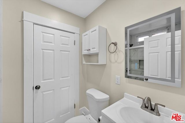 5008 S Wilton Place, Los Angeles, CA 90062