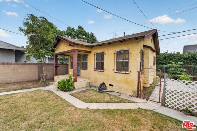 5008 S Wilton Place, Los Angeles, CA 90062