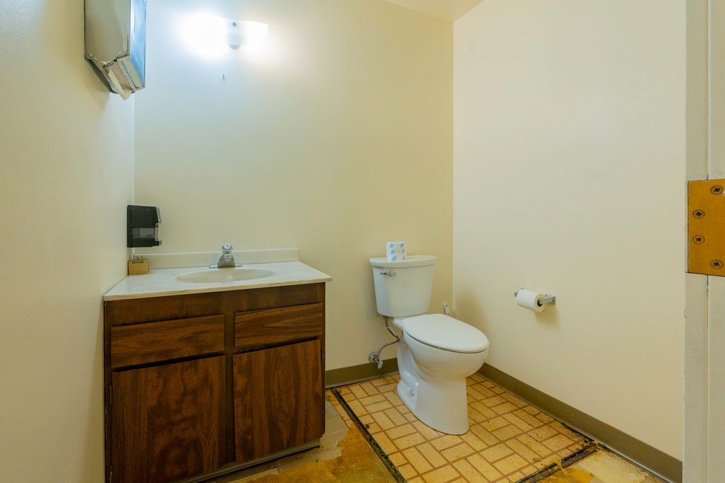 24 W 6th Avenue 102, Helena, MT 59601 photo 34