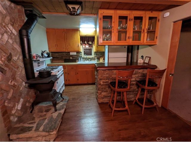 326 Holmes, Sugarloaf, CA 92386