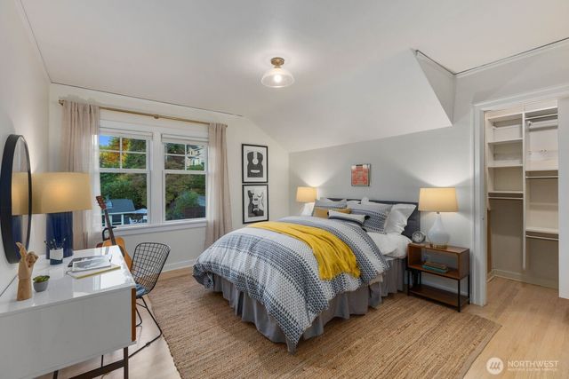 803 W Etruria Street, Seattle, WA 98119