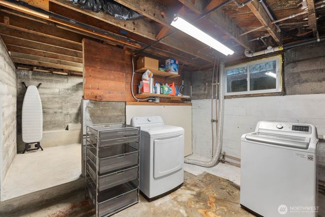 803 W Etruria Street, Seattle, WA 98119