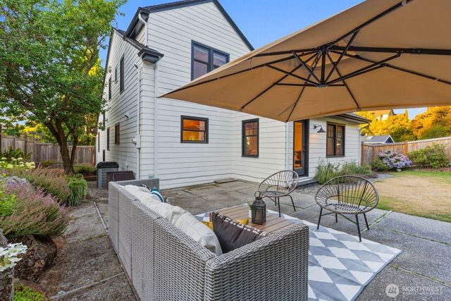 803 W Etruria Street, Seattle, WA 98119