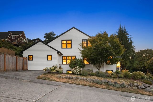 803 W Etruria Street, Seattle, WA 98119