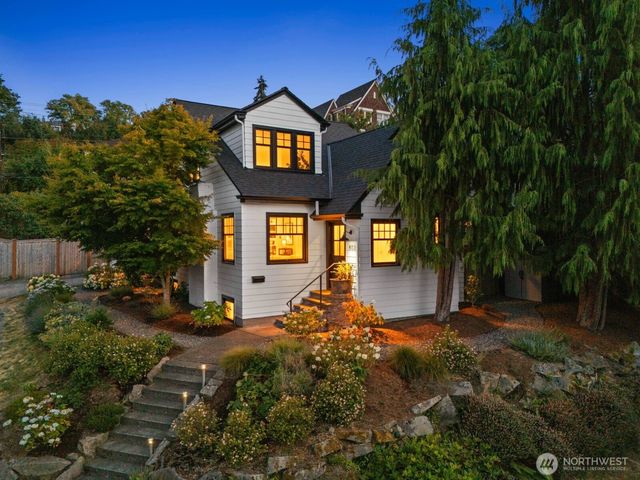 803 W Etruria Street, Seattle, WA 98119
