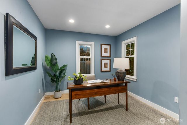 803 W Etruria Street, Seattle, WA 98119