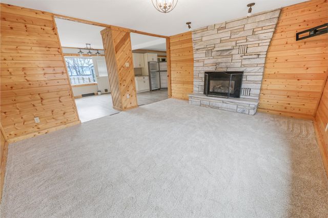 19060 Love Lake Road, Brainerd, MN 56401