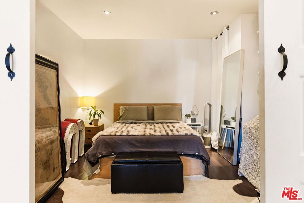 999 N Doheny Drive 104, West Hollywood, CA 90069 — photo 4