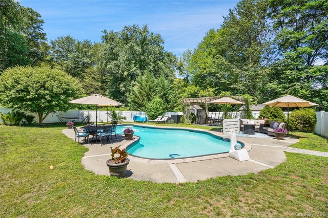 1 Annarock Drive, Somers, NY 10589