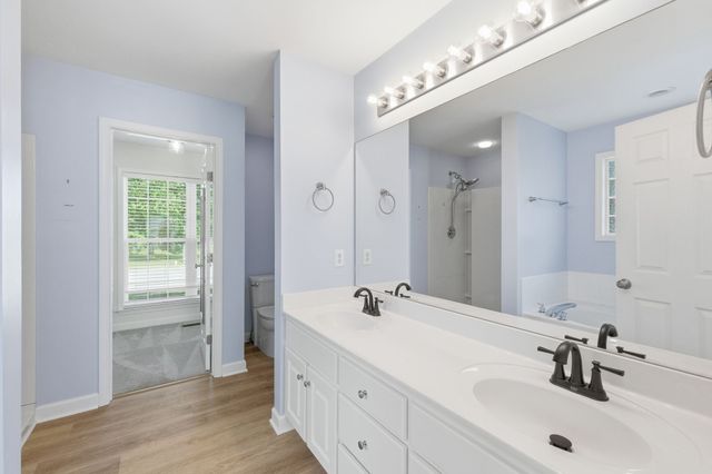3085 Schoolside St, Murfreesboro, TN 37128