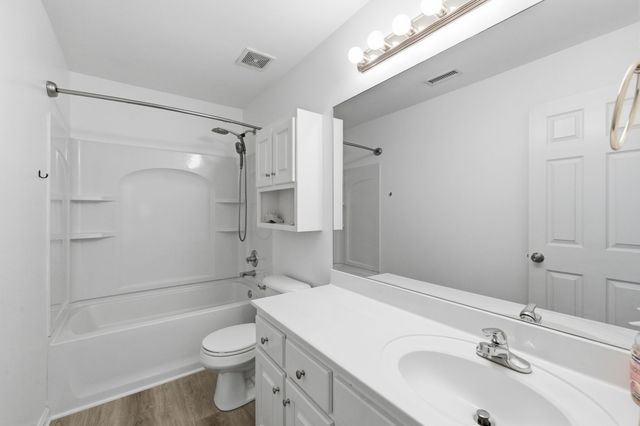 3085 Schoolside St, Murfreesboro, TN 37128
