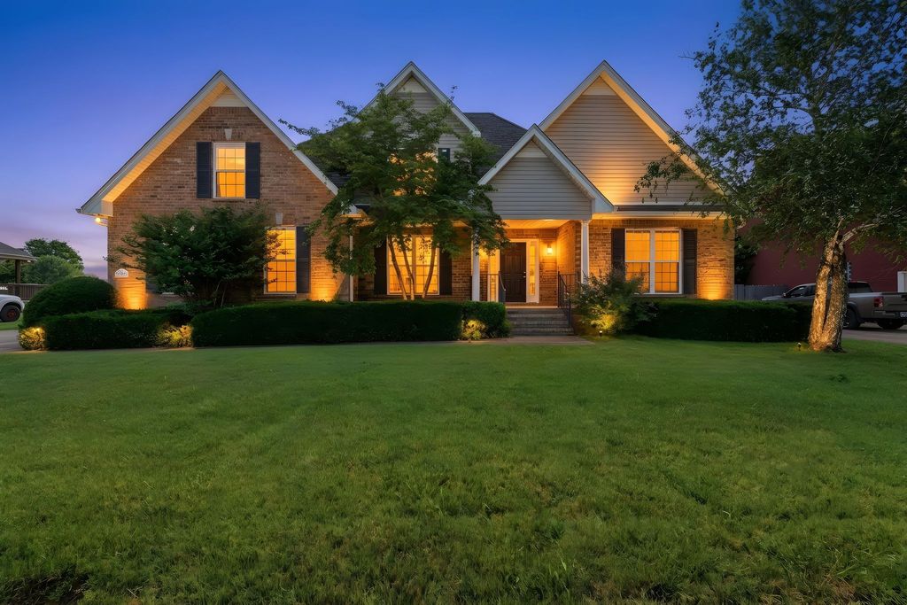 3085 Schoolside St, Murfreesboro, TN 37128