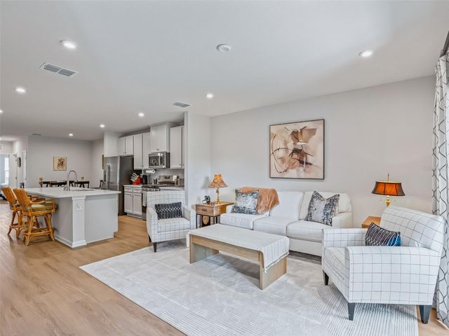 1238 TURTLE ISLAND ROAD, Lady Lake, FL 32159