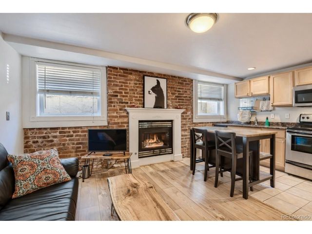 1750 Gaylord St H, Denver, CO 80206