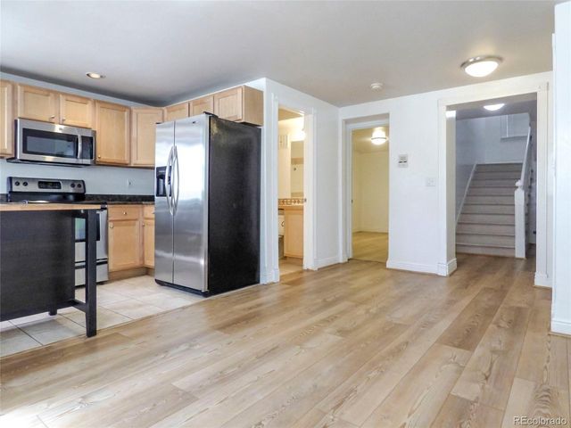 1750 Gaylord St H, Denver, CO 80206