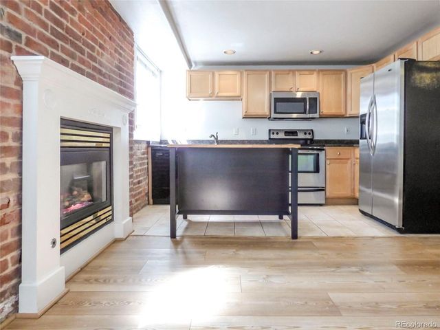 1750 Gaylord St H, Denver, CO 80206