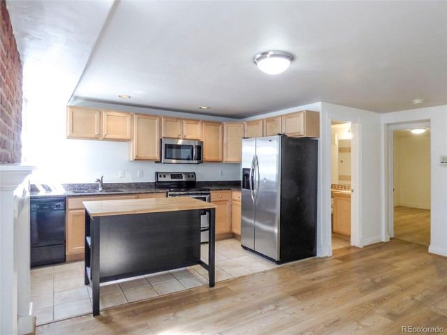 1750 Gaylord St H, Denver, CO 80206