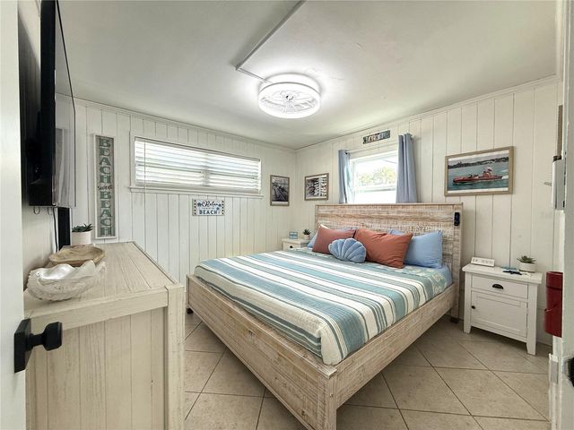 12609 SUNSHINE LANE, Treasure Island, FL 33706