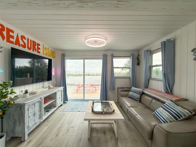 12609 SUNSHINE LANE, Treasure Island, FL 33706