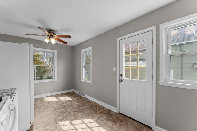 632 7th Avenue S, Hopkins, MN 55343