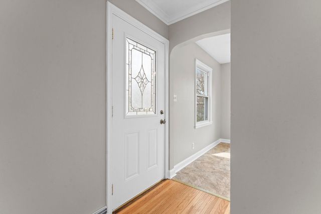 632 7th Avenue S, Hopkins, MN 55343