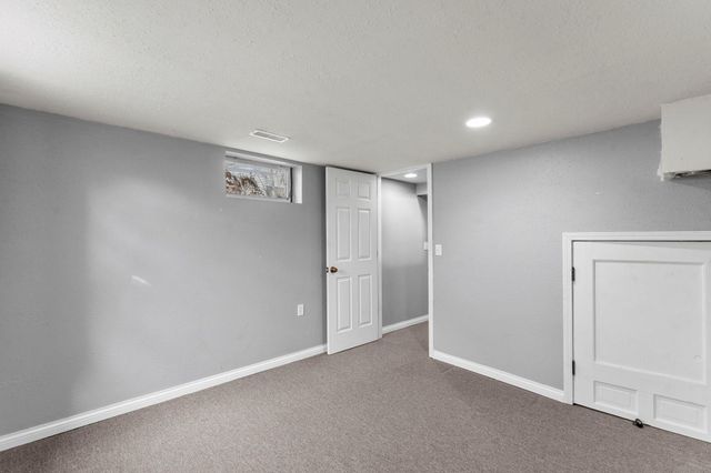 632 7th Avenue S, Hopkins, MN 55343