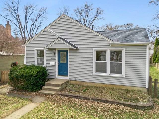 632 7th Avenue S, Hopkins, MN 55343