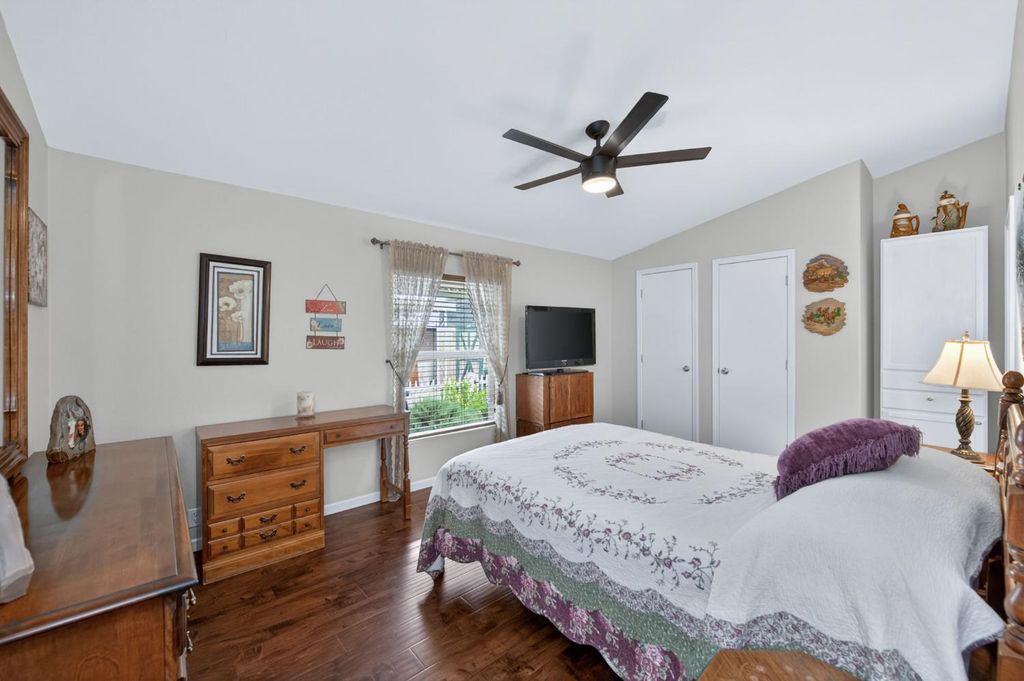 Image 22 of property listing at 1701 Dinuba Avenue # 64, Selma, CA 93662