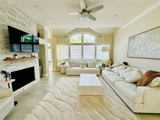 784 S PENNSYLVANIA AVENUE, Winter Park, FL 32789