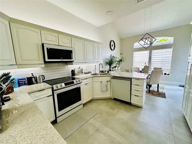 784 S PENNSYLVANIA AVENUE, Winter Park, FL 32789