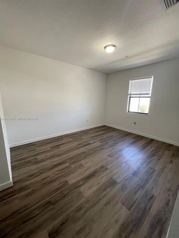 15520 SW 136th Street 210, Miami, FL 33196