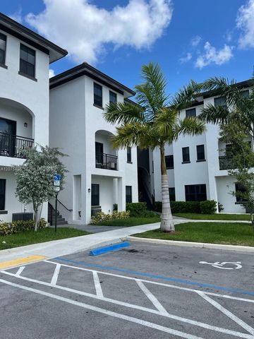 15520 SW 136th Street 210, Miami, FL 33196