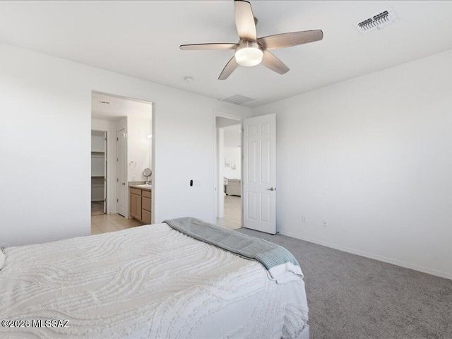 17293 S Ridgerunner Drive, Vail, AZ 85641