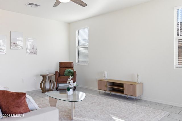 17293 S Ridgerunner Drive, Vail, AZ 85641