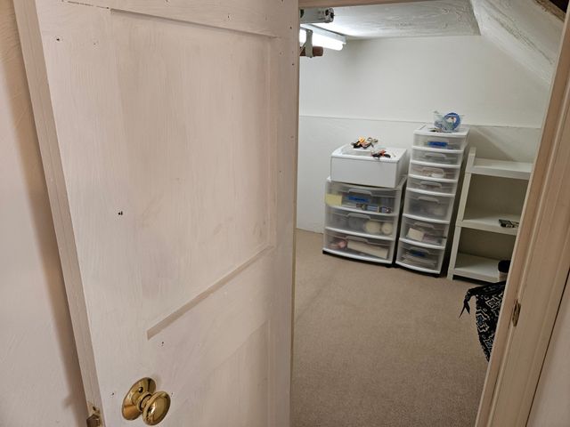 12 Jason Dr, Lincoln, RI 02865