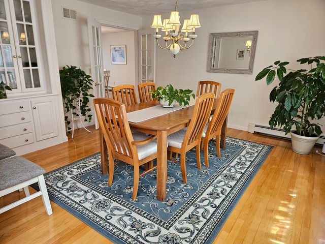 12 Jason Dr, Lincoln, RI 02865