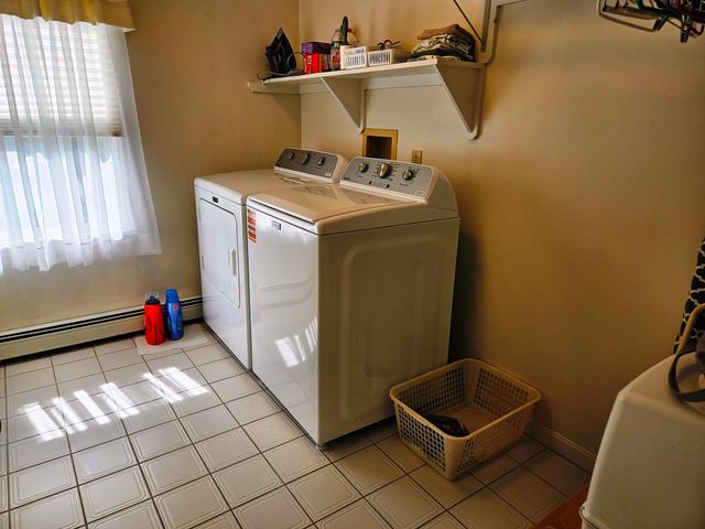 12 Jason Dr, Lincoln, RI 02865