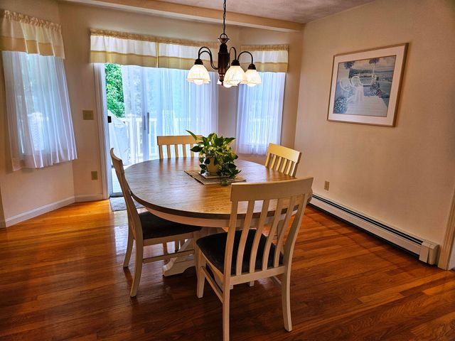 12 Jason Dr, Lincoln, RI 02865