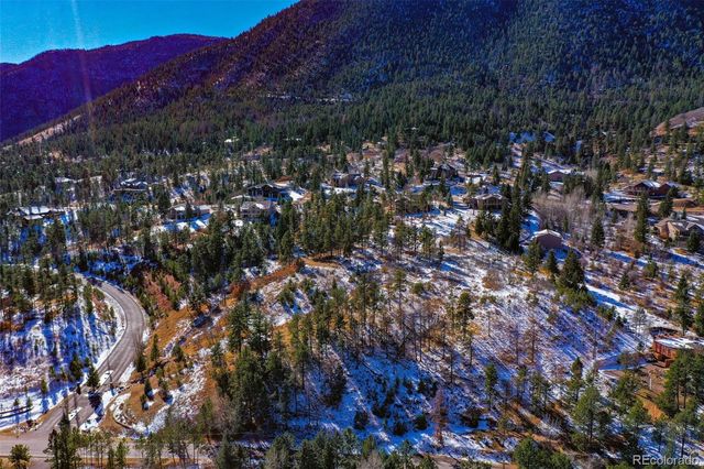 5330 Chipita Pines Drive, Cascade, CO 80809