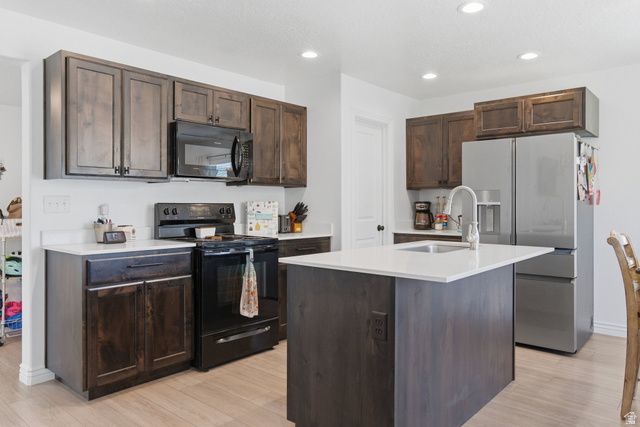 1681 S FREESTONE BLVD, Santaquin, UT 84655