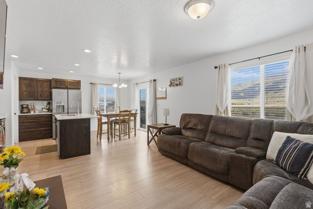 1681 S FREESTONE BLVD, Santaquin, UT 84655