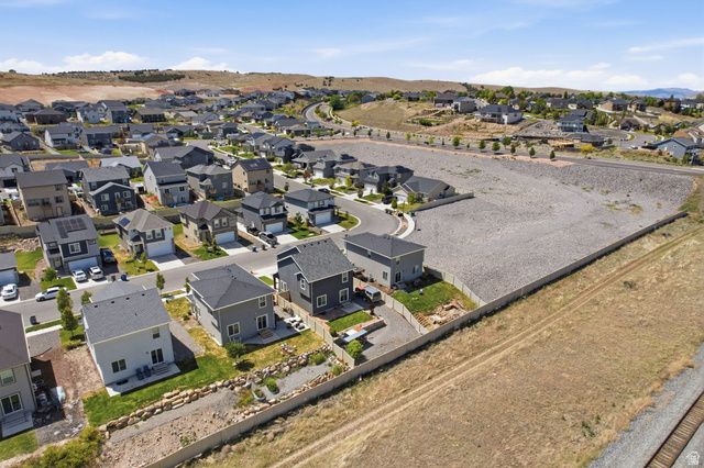1681 S FREESTONE BLVD, Santaquin, UT 84655