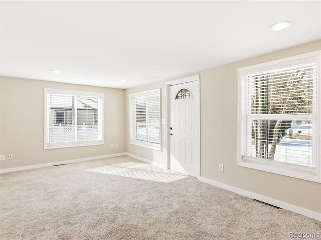 229 Michigan Avenue, Marysville, MI 48040